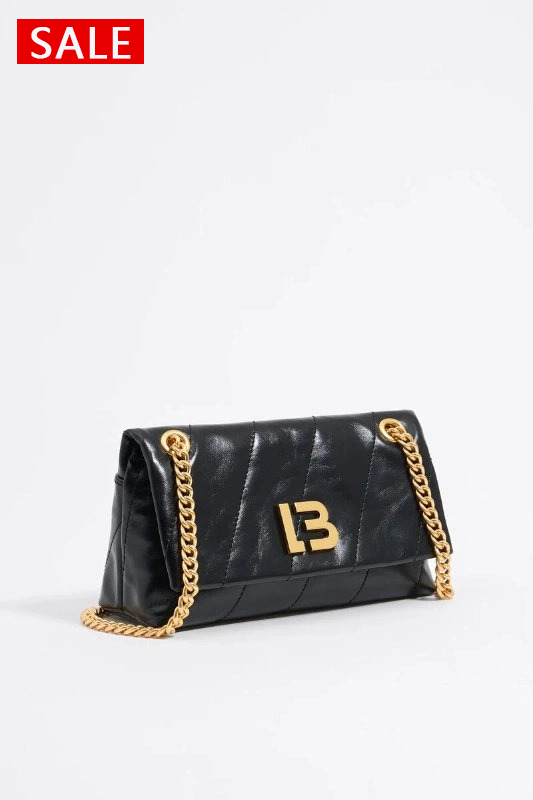 Bolso solapa pequeño piel negro